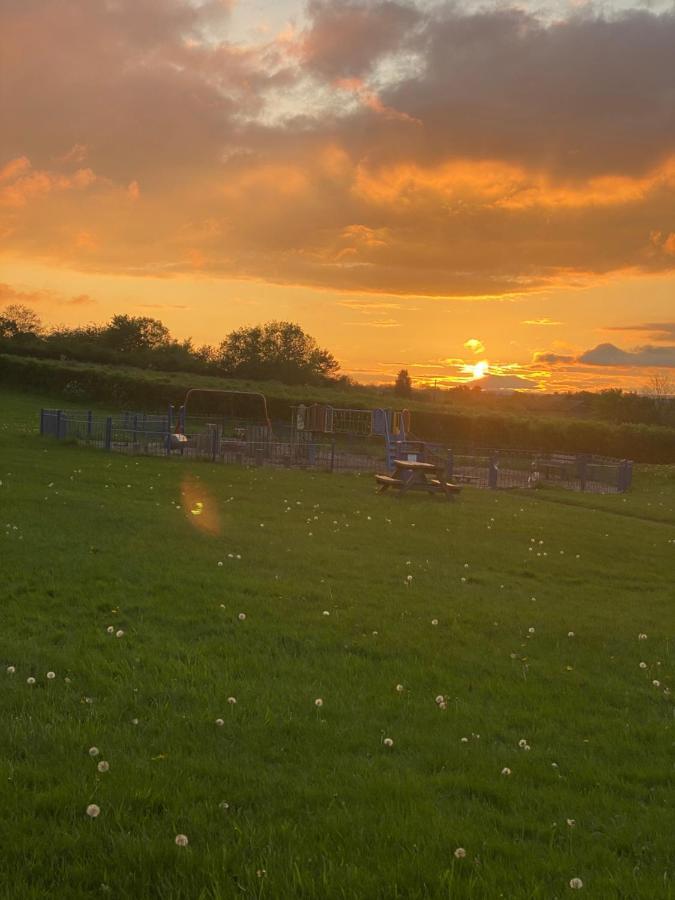 Park View Cottage Liversedge Dış mekan fotoğraf